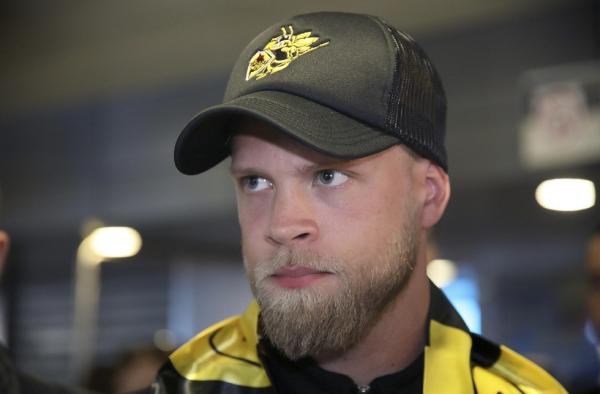 Η ΑΙΚ υποδέχτηκε… με «γαλλικά» τον Σούντγκρεν μετά την υπογραφή στον Άρη