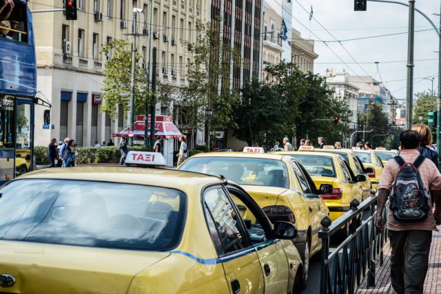 «Δωράκι» ΣΥΡΙΖΑ σε οδηγούς ταξί λίγο πριν τις κάλπες | in.gr