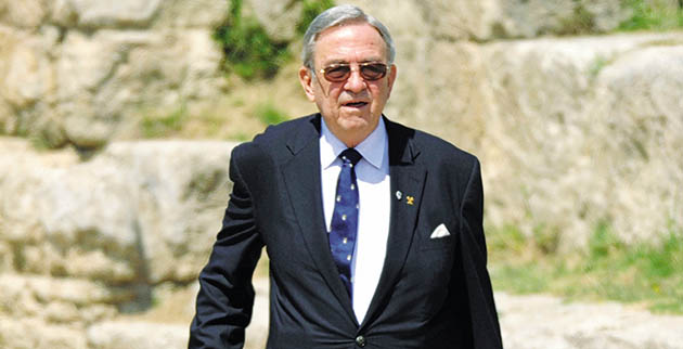 Στο νοσοκομείο ο τέως βασιλιάς Κωνσταντίνος Γλίξμπουργκ