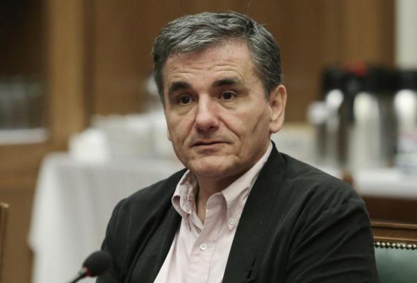 Τα… αλλάζει ο Τσακαλώτος: Ο Πολάκης είχε δίκιο για τον Κυμπουρόπουλο