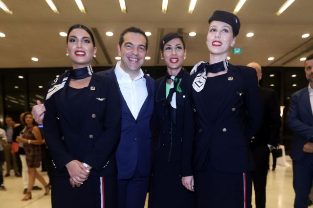 Ο Τσίπρας και τα… κορίτσια του [Εικόνες]