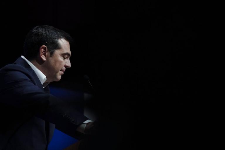 Ο «γκαφατζής» Τσίπρας που κάνει τα πάντα για να συντριβεί στις εκλογές