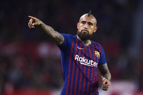 Μένει στην Μπαρτσελόνα ο Βιντάλ, «έριξε» πόρτα στην Κίνα