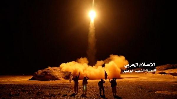 Αντάρτες Χούθι : Χτυπήσαμε με πύραυλο Κρουζ αεροδρόμιο της Σαουδικής Αραβίας
