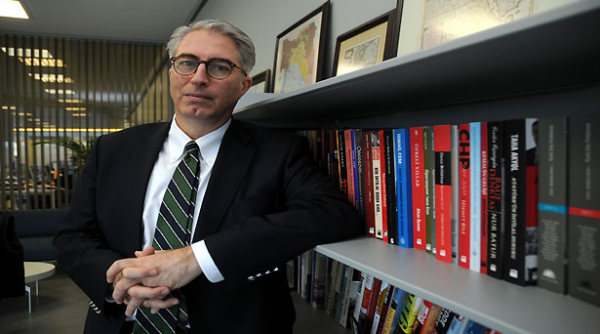 Μουράτ Γετκίν: Ο διευθυντής που έγινε blogger