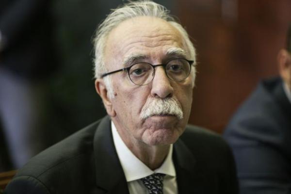 Βίτσας: Μείωση 12% των προσφυγικών ροών από πέρυσι