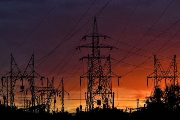 Διαψεύδει η ΔΕΗ τα δημοσιεύματα για την οικονομική κατάστασή της