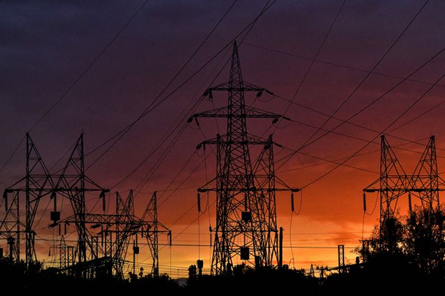 Διαψεύδει η ΔΕΗ τα δημοσιεύματα για την οικονομική κατάστασή της