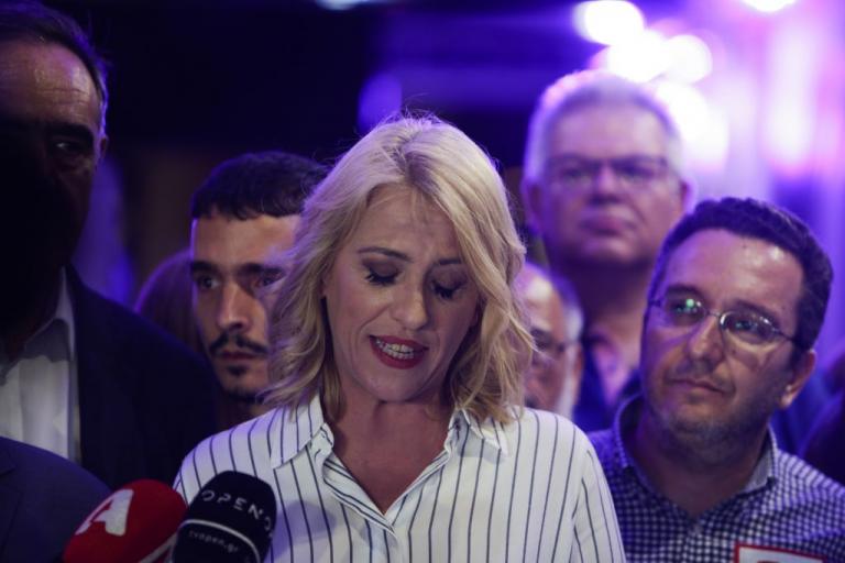 Ρ. Δούρου: Ο Κίπλινγκ, η συντριβή στην Περιφέρεια και ο… μπαμπούλας της Δεξιάς