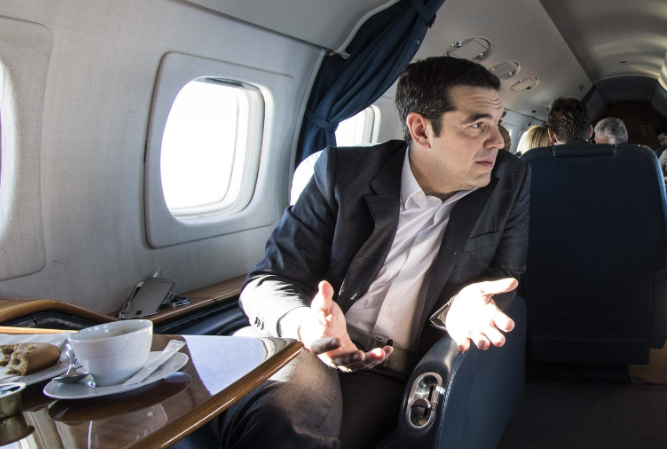 Τσίπρας διαψεύδει Τσίπρα: Νέα πτήση με το πρωθυπουργικό αεροσκάφος