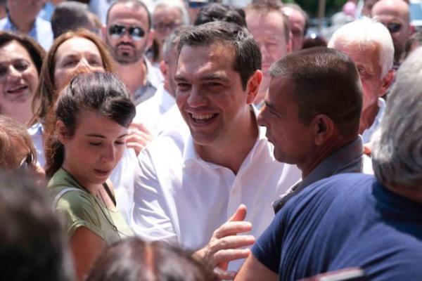 Τσίπρας: Δικαιότερη φορολογία και ενίσχυση εισοδήματος τάζει στους αγρότες