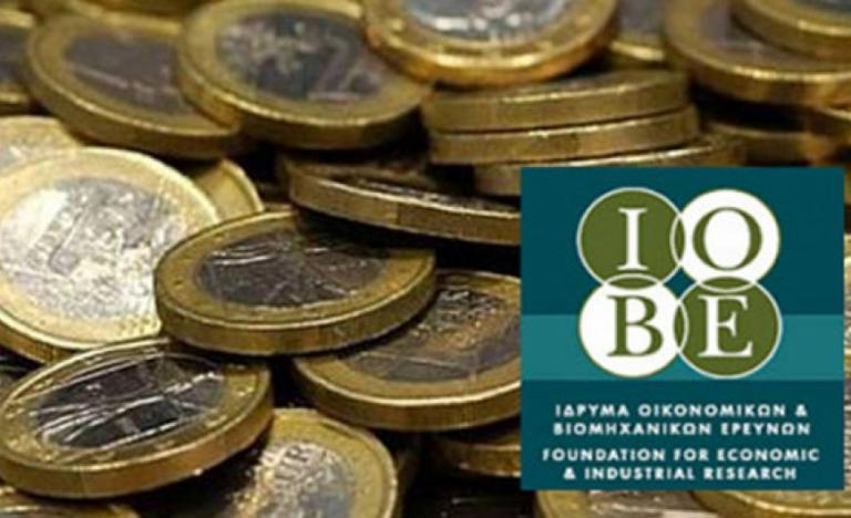 ΙΟΒΕ : Οριακή βελτίωση οικονομικού κλίματος τον Μάιο – Πώς επηρέασε το πακέτο Τσίπρα
