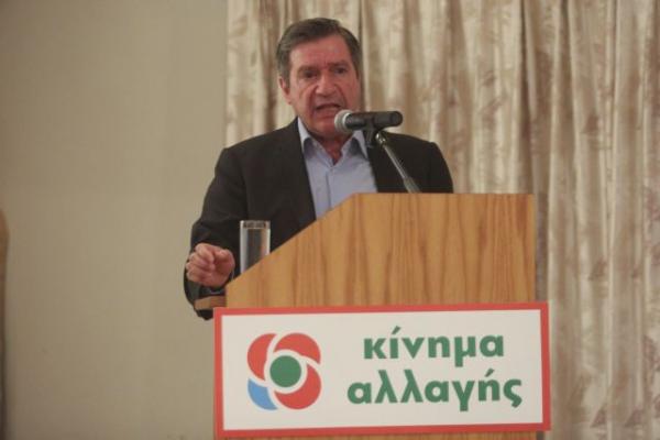 Καμίνης: Δεν κρίνονται όλα από την αποχώρηση Βενιζέλου