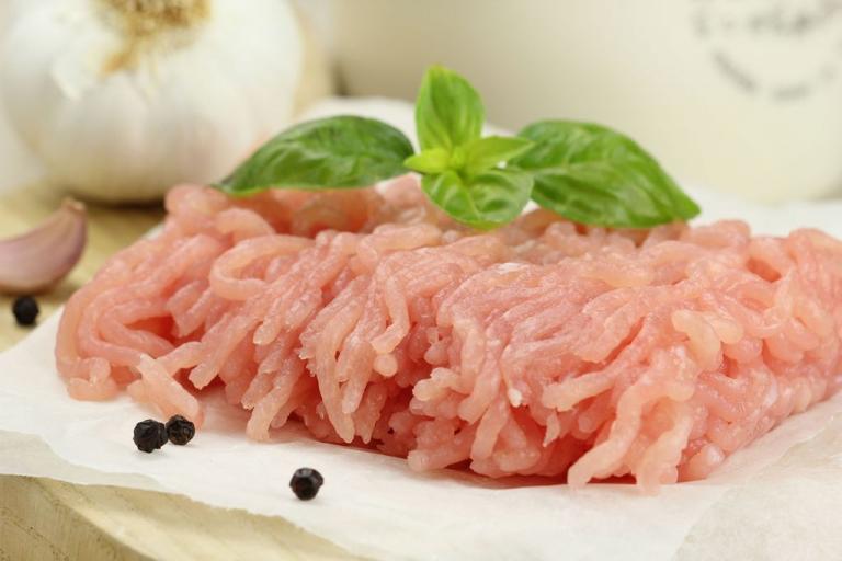 Ανακαλείται κιμάς κοτόπουλου λόγω σαλμονέλας