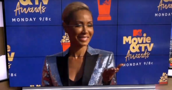 Λαμπερές εμφανίσεις στην απονομή των βραβείων ΜTV