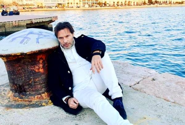 Στράτος Τζώρτζογλου: Επισκέφτηκε τη μητέρα του στο γηροκομείο