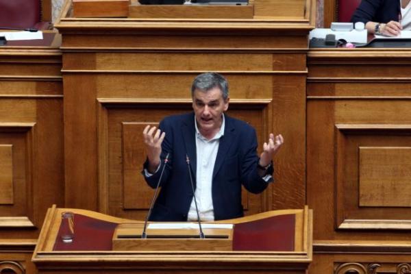 Απίστευτος Τσακαλώτος: Κατηγορεί το ΚΚΕ για… την πιθανή εκλογή της ΝΔ