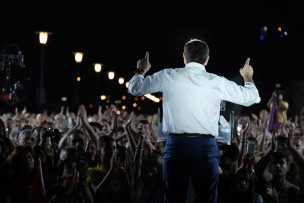 Γλεντάει το Twitter για τον ΣΚΑΪ