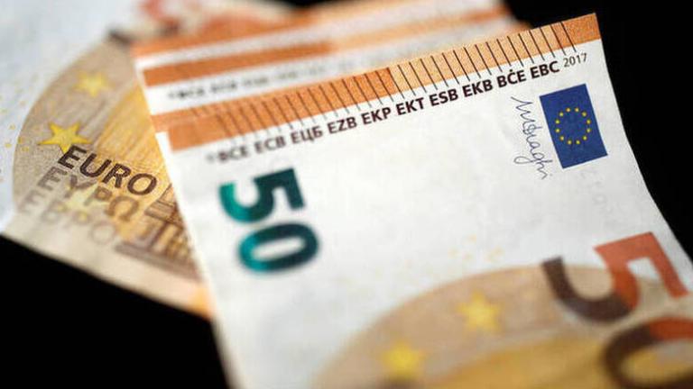 Σακούλες με 250.000 ευρώ βρέθηκαν σε καλλιστεία στη Βαρυμπόμπη