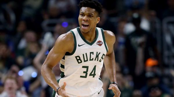 Αντετοκούνμπο: «Ανοίγω το δρόμο για άλλους Ευρωπαίους»