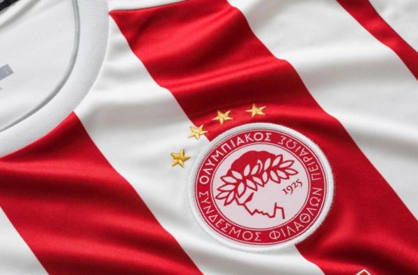 Ολυμπιακός: «Τα χρώματα που μάθαμε από παιδιά, η φανέλα του πρωταθλητή»