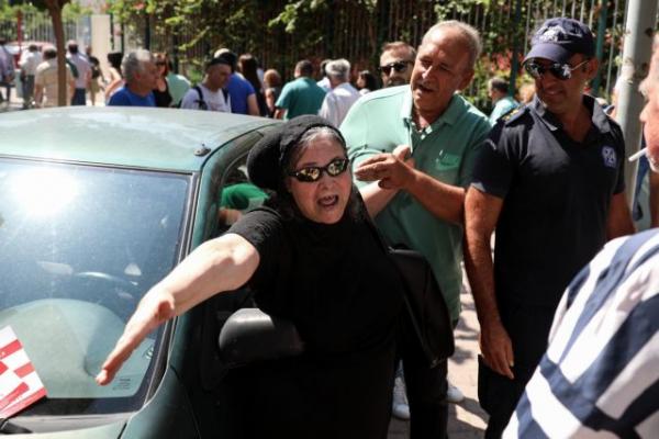 Η Ελένη Λουκά την… έστησε στη Γεννηματά