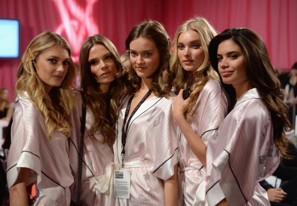 Αναστατώνουν τα «αγγελάκια» της Victoria Secret