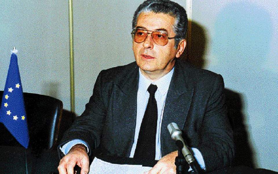 Πέθανε ο δημοσιογράφος Γιώργος Αναστασόπουλος