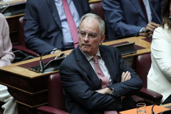 Κώστας Τασούλας: Να ανατρέψουμε την εικόνα απαξίωσης της Βουλής
