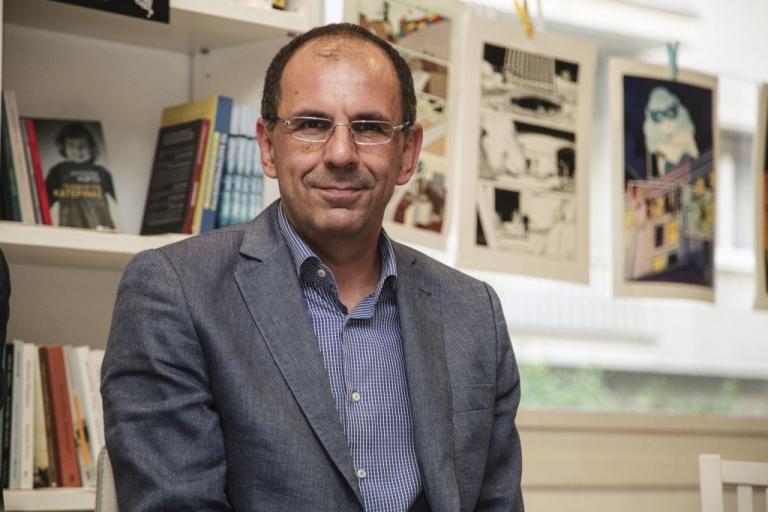 Γεραπετρίτης: Φρένο στους μετακλητούς και θέσπιση ασυμβίβαστου