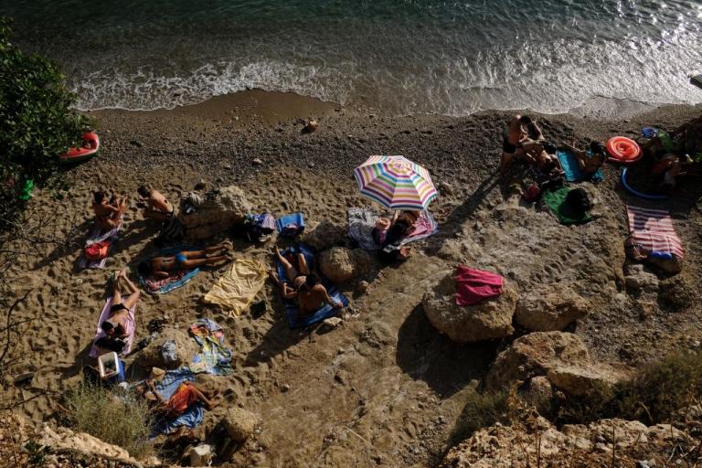 Καιρός: «Ψήνεται» ξανά η χώρα – Πού θα σημειωθούν 40αρια