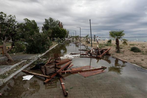 Νέο συγκλονιστικό βίντεο από τη θεομηνία στη Χαλκιδική