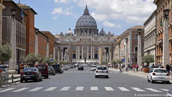 Νερό στο κρασί της έβαλε η Ιταλία