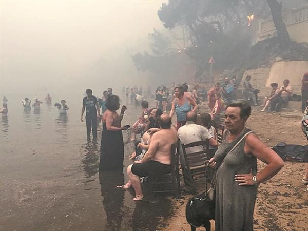Το κόστος και τα διδάγματα της τραγωδίας στο Μάτι
