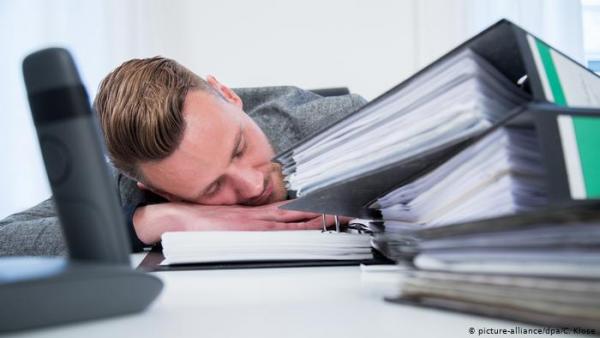 Το δικαίωμα του εργαζόμενου στη… σιέστα