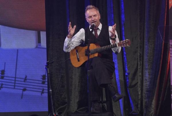 Ανησυχία για την υγεία του Στινγκ – Ακύρωσε και δεύτερη συναυλία