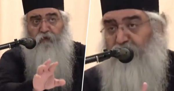 Αμετανόητος ο Μητροπολίτης για τους gay, ενώ διασύρεται διεθνώς