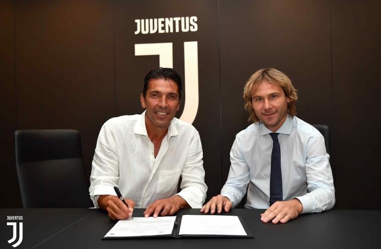 Μπουφόν : Επέστρεψε στη Γουβέντους για να κλείσει την καριέρα του