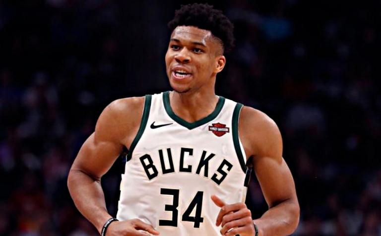 Γιάννης Αντετοκούνμπο: Στη Μύκονο ο MVP