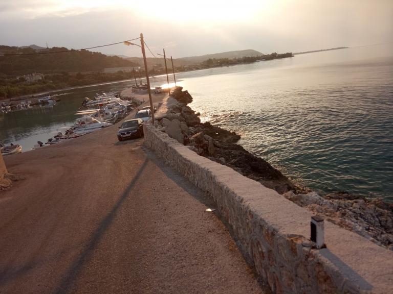 Μαύρα Λιθάρια Κορινθίας: Ένα λιμάνι με βαθιές ρίζες στην ιστορία