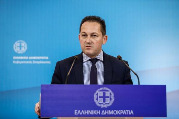Πέτσας: Αυτές είναι οι οκτώ πρωτοβουλίες της κυβέρνησης για τα ΜΜΕ