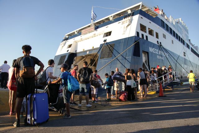 Όπου φύγει – φύγει οι Αθηναίοι: Ξεκίνησε η μεγάλη έξοδος των διακοπών