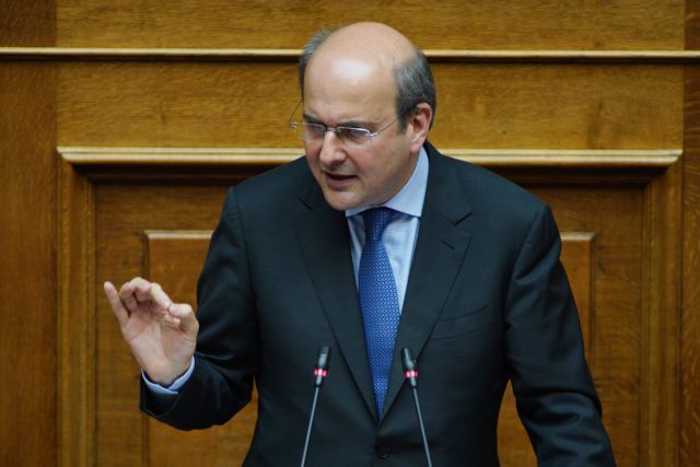 Χατζηδάκης: 60.000 μεγαλοοφειλέτες χρωστάνε τα μισά λεφτά της ΔΕΗ