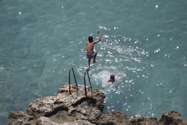 Καιρός: Με ζεστή και μποφόρ κάνει ποδαρικό ο Ιούλιος