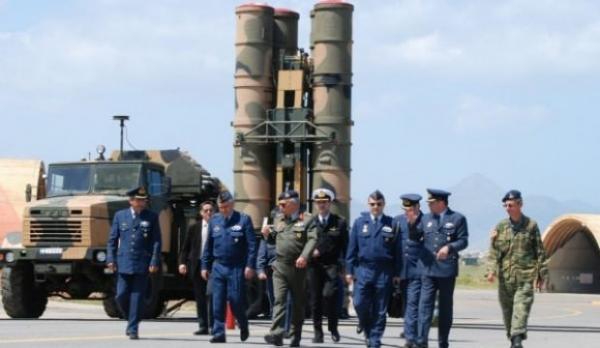 Ρωσικά και τουρκικά ΜΜΕ : Οργισμένη η Μόσχα με την Αθήνα για την αποκάλυψη των S-300 στο Ισραήλ