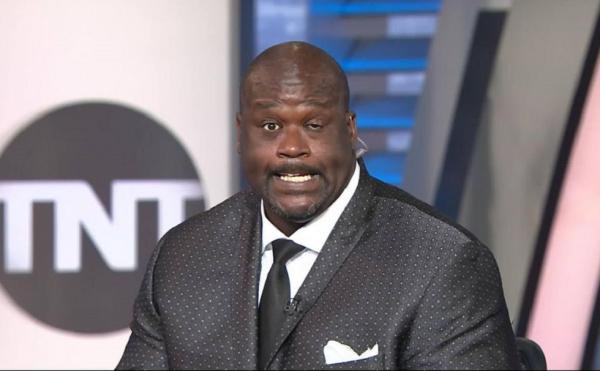 «Χτυπιέται» στην πρώτη σειρά του Tomorrowland ο Σακίλ