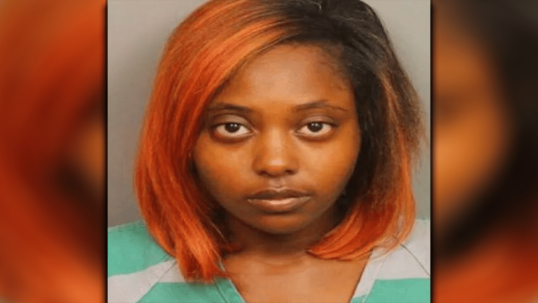 ΗΠΑ: 27χρονη που έχασε το παιδί της από πυροβολισμό κατηγορείται για ανθρωποκτονία