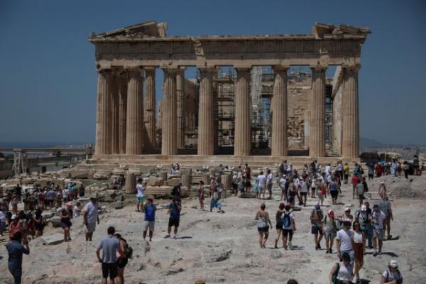 Ξανά εκτός λειτουργίας ο αναβατήρας στην Ακρόπολη