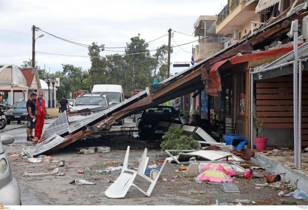 Φονική κακοκαιρία – Αποζημιώσεις σε τρεις δήμους προανήγγειλε ο Θεοδωρικάκος