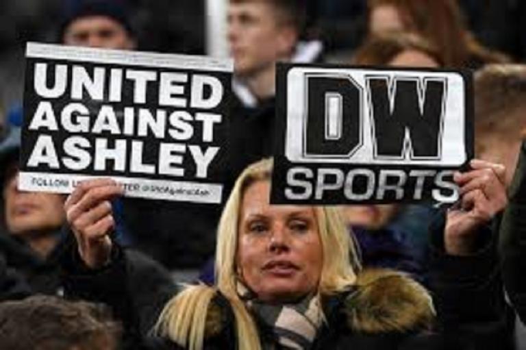 Νιούκαστλ : Διαμαρτυρίες για τον ιδιοκτήτη της ομάδας